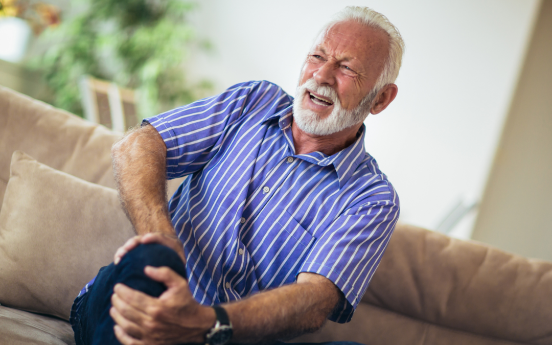 how to reduce chronic pain in elderly man's knee